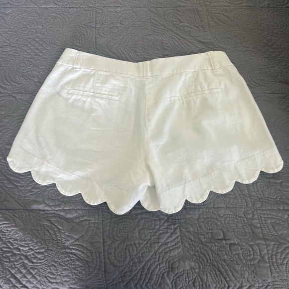 J. Crew Factory White Scalloped Shorts Size 4 - Picture 2 of 6